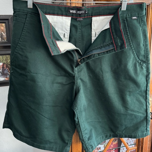 Men’s Vans Authentic Chino Shorts Green Size 36 - Picture 3 of 5